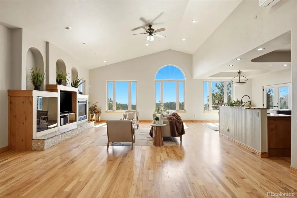 1520 S Lininger Drive Golden CO 80401