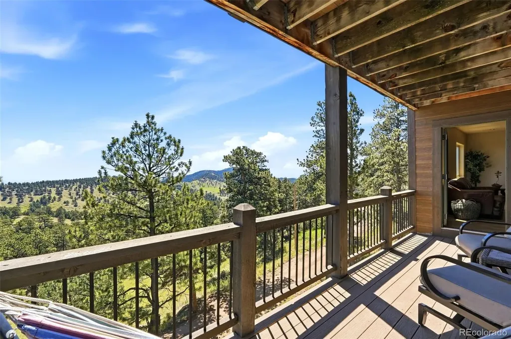 1520 S Lininger Drive Golden CO 80401