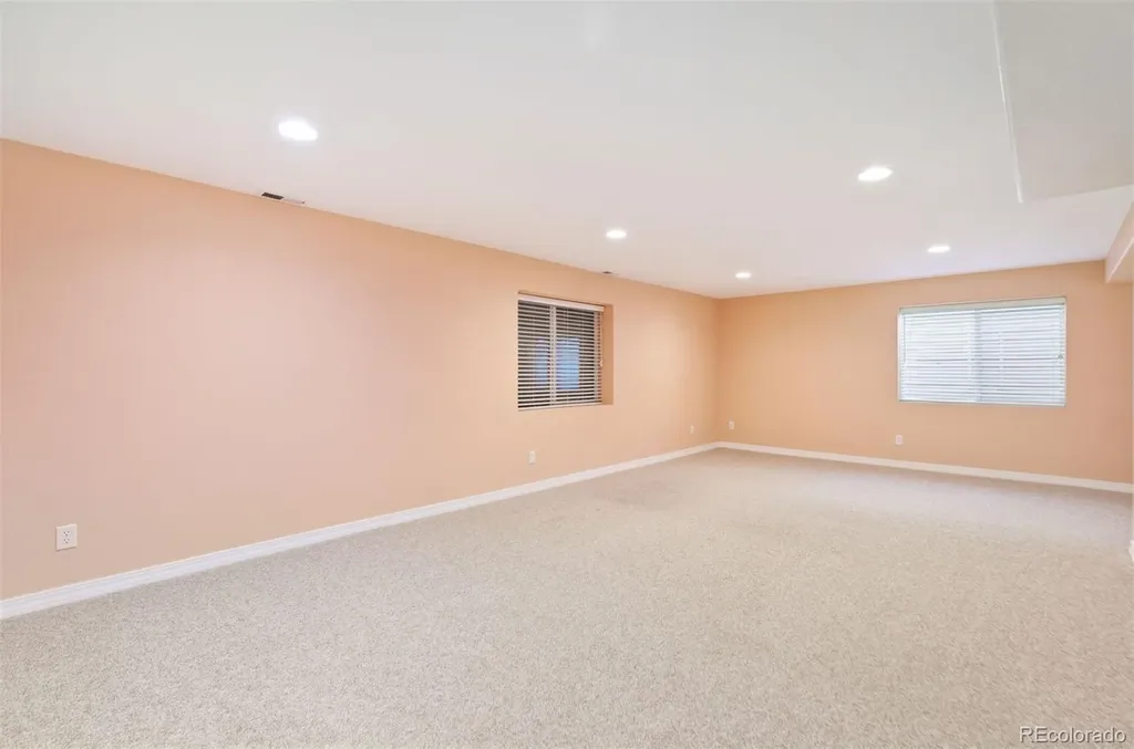 4190 Greens Drive Colorado Springs CO 80922