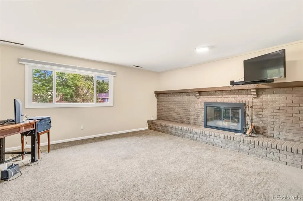 4230 Edinburgh Court Colorado Springs CO 80906