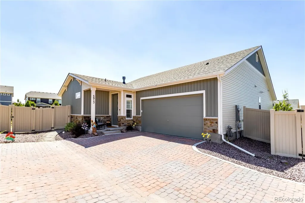 5913 Haster Grove Colorado Springs CO 80927