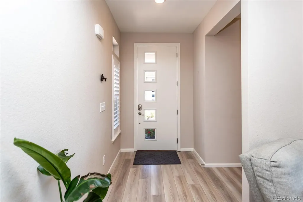 5913 Haster Grove Colorado Springs CO 80927