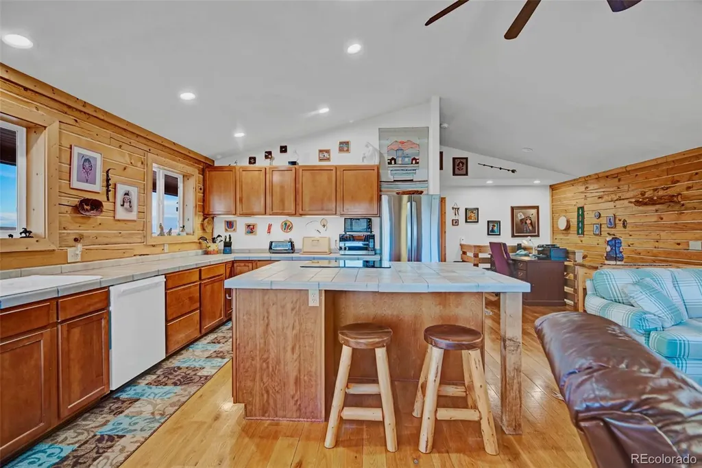 85 Swandyke Court Jefferson CO 80456