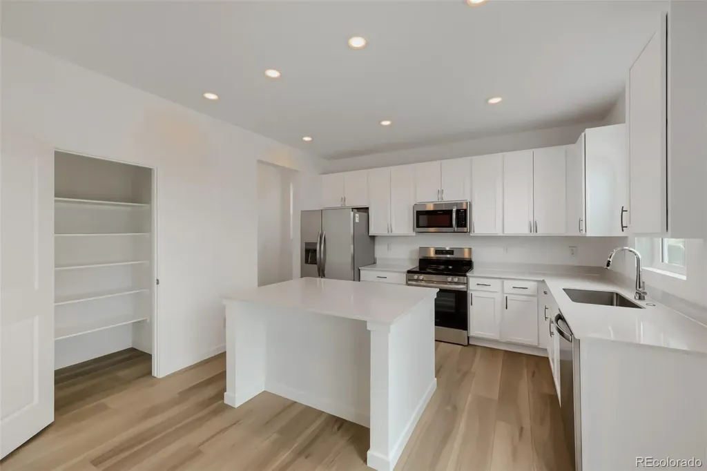 431 Paloma Way Elizabeth CO 80107