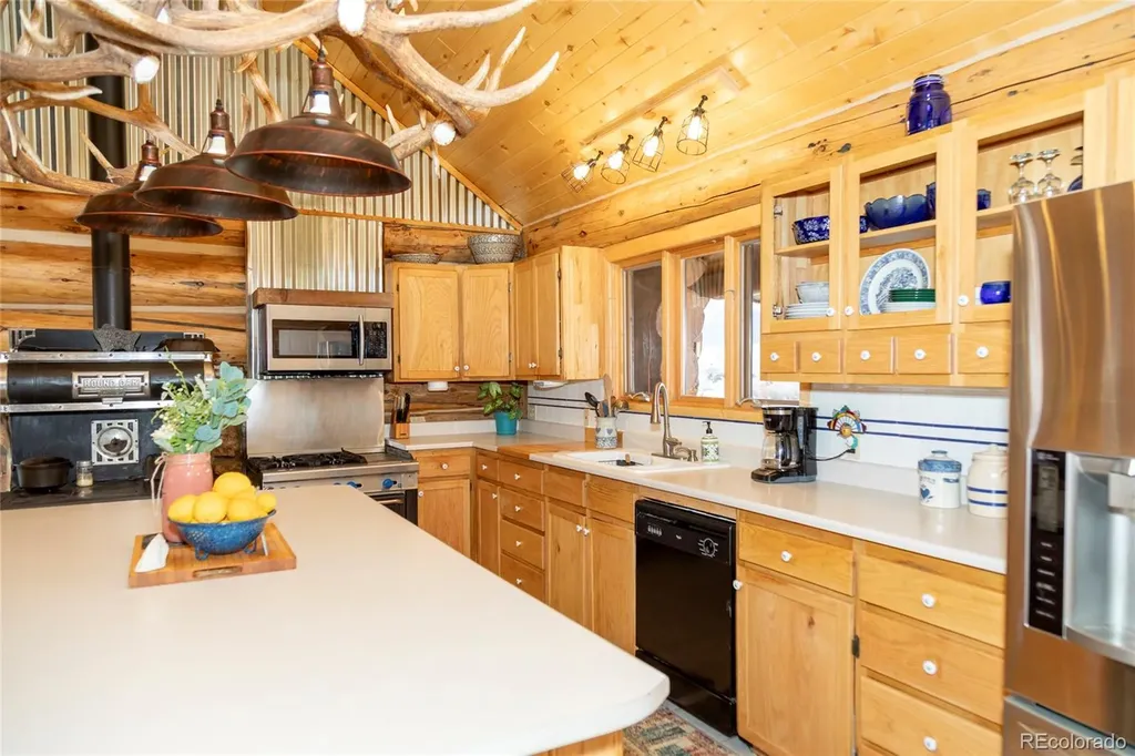 108 Forest Road Creede CO 81130