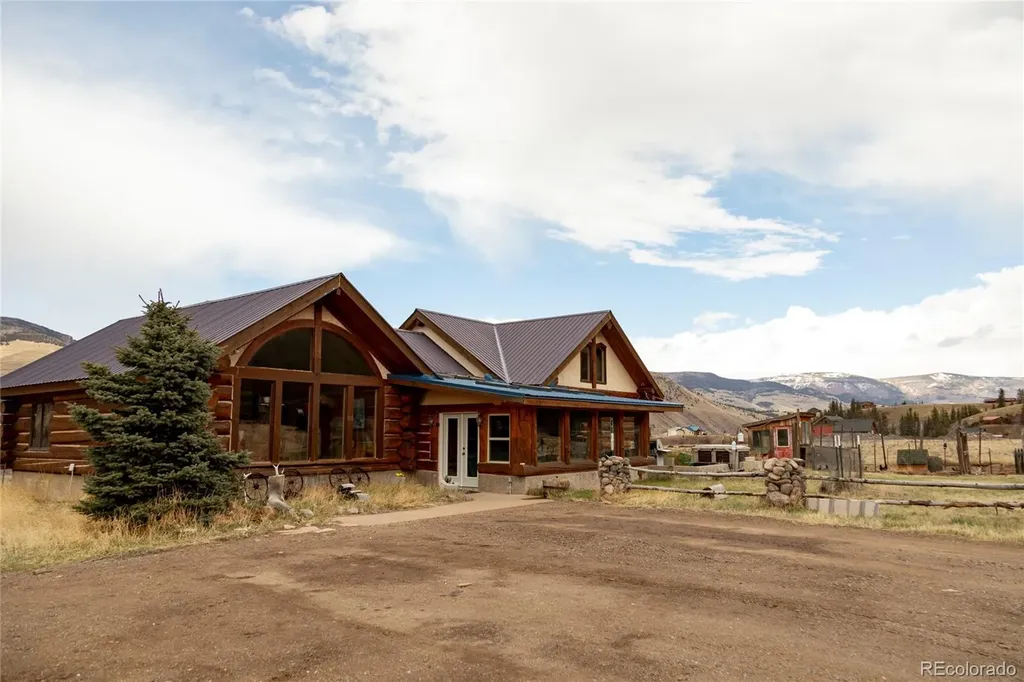108 Forest Road Creede CO 81130