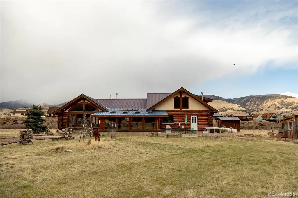 108 Forest Road Creede CO 81130