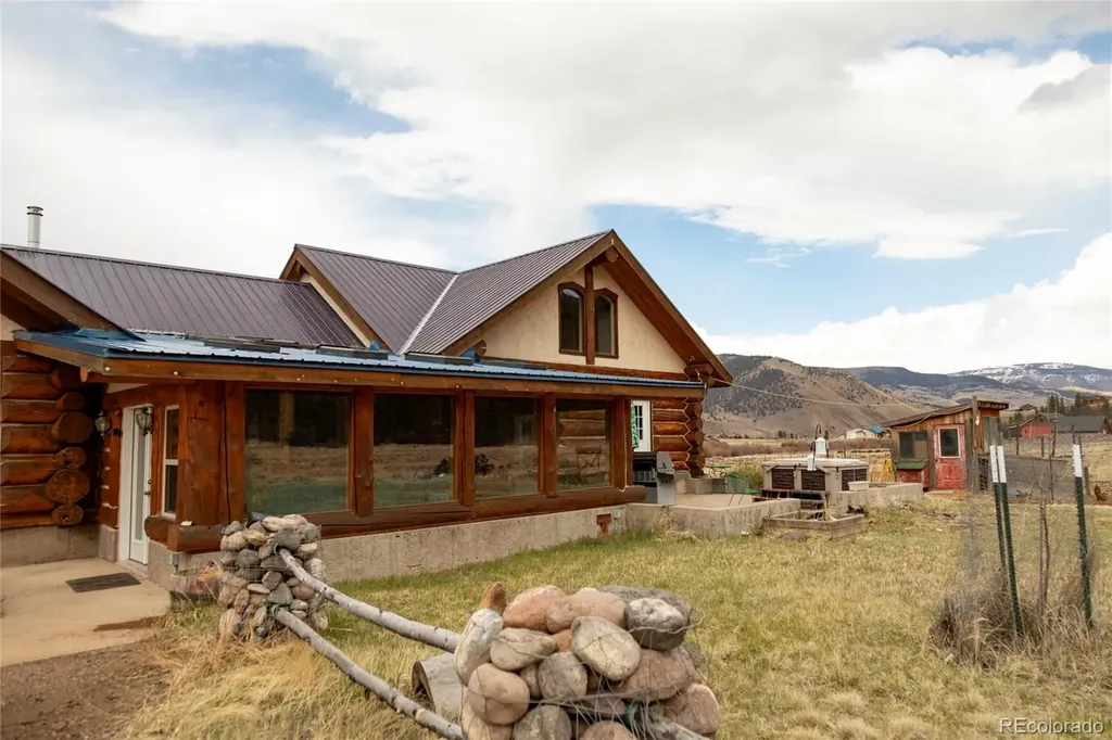 108 Forest Road Creede CO 81130