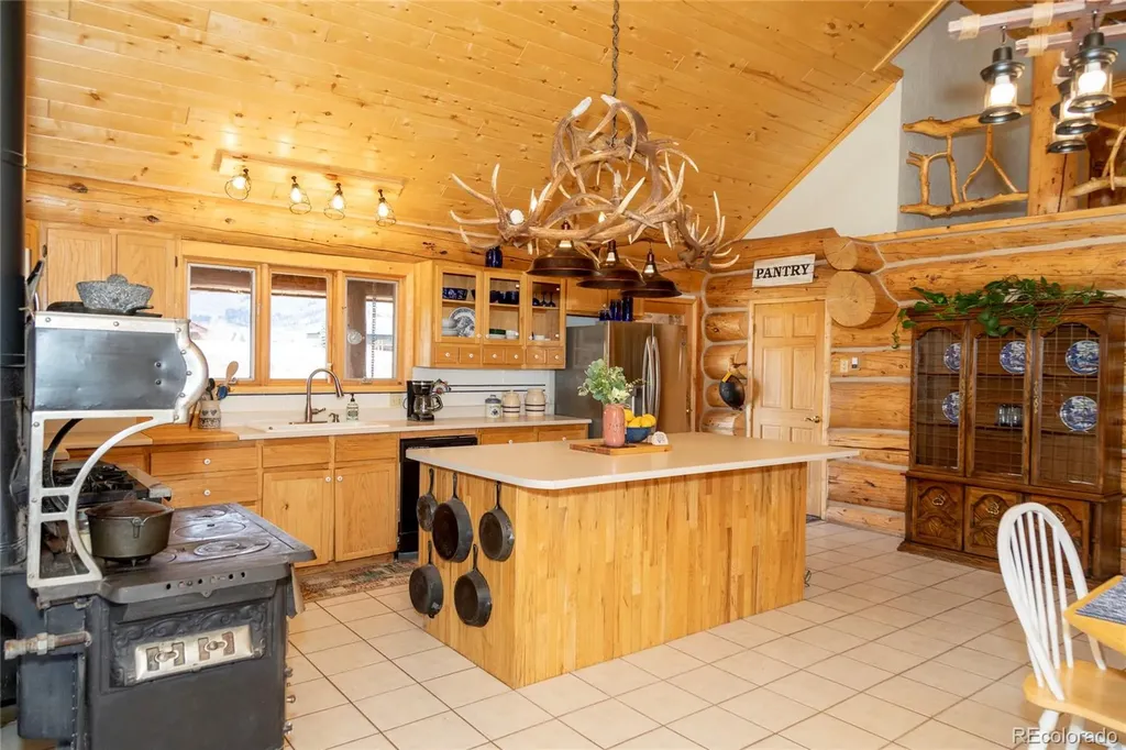 108 Forest Road Creede CO 81130