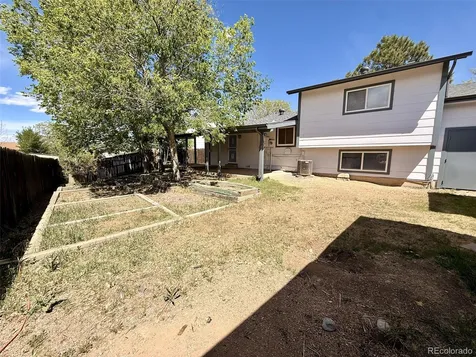 1865 S Ivory Court Aurora CO 80017