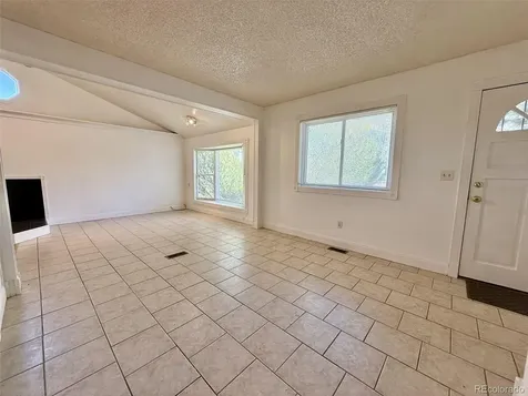 1865 S Ivory Court Aurora CO 80017