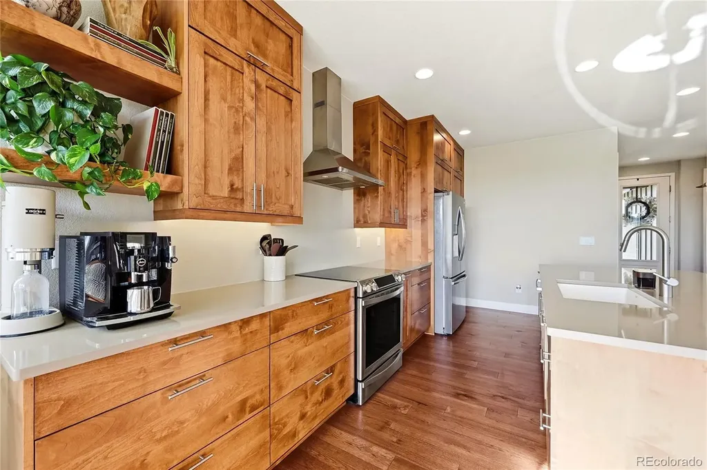 7029 S Buchanan Street Aurora CO 80016
