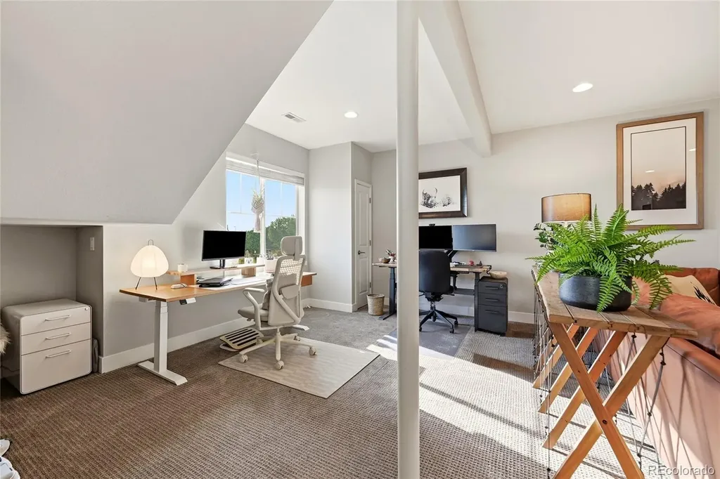 7029 S Buchanan Street Aurora CO 80016