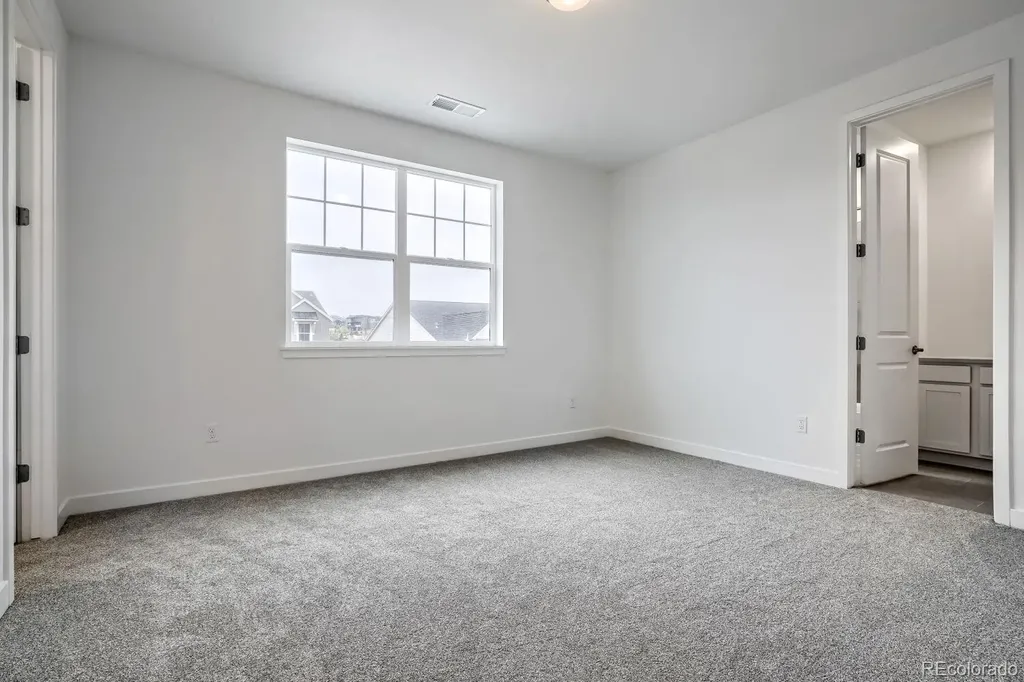 24674 E Kettle Court Aurora CO 80016