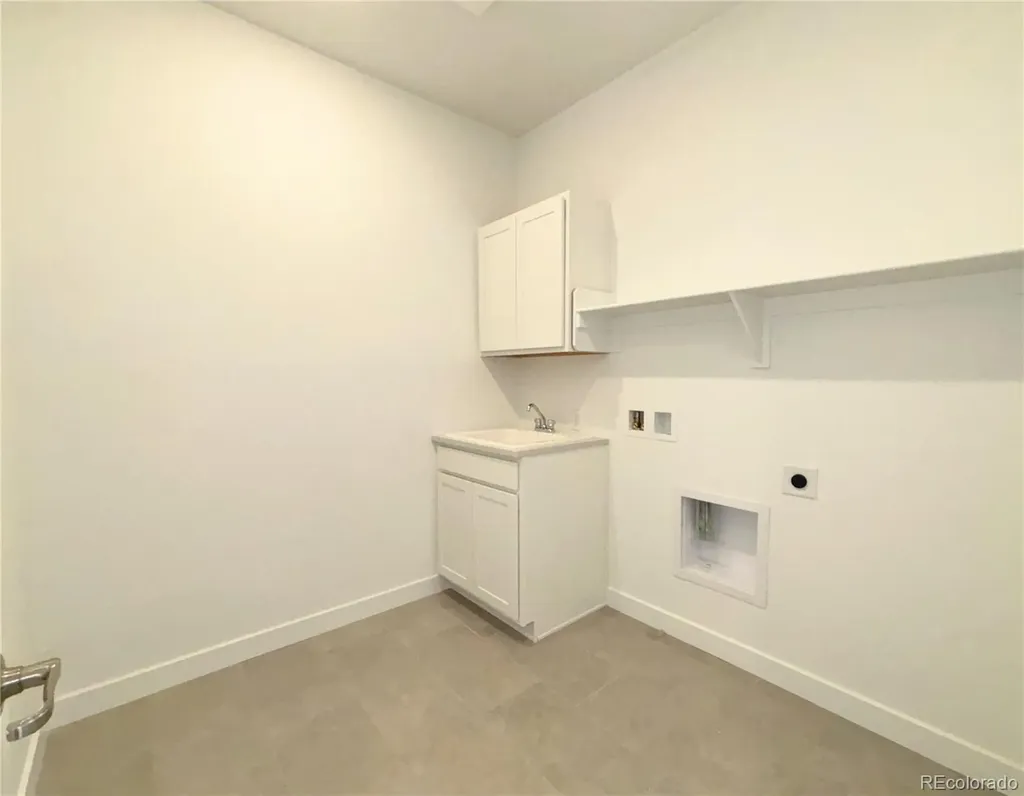 24674 E Kettle Court Aurora CO 80016