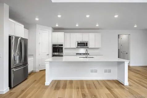 24674 E Kettle Court Aurora CO 80016