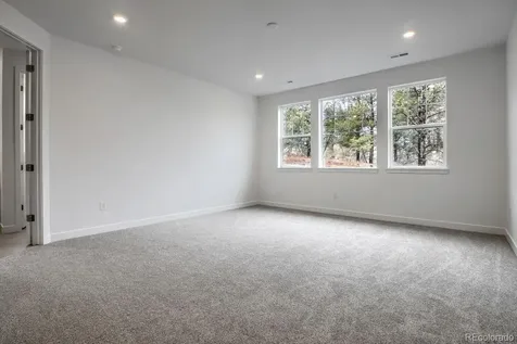 24674 E Kettle Court Aurora CO 80016