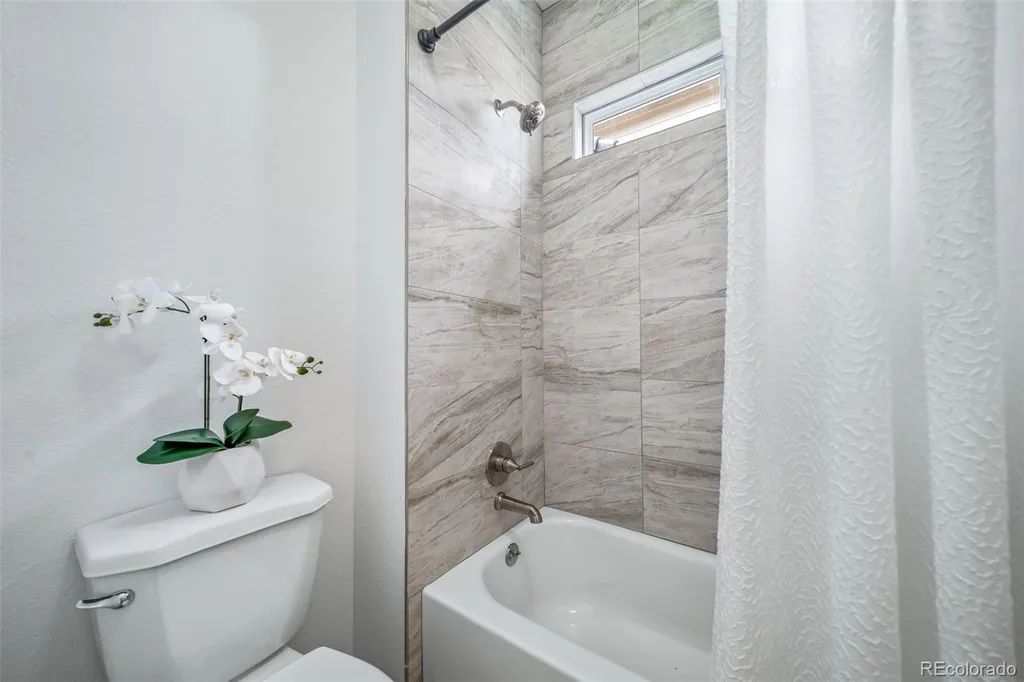 5691 S Catawba Way Aurora CO 80016