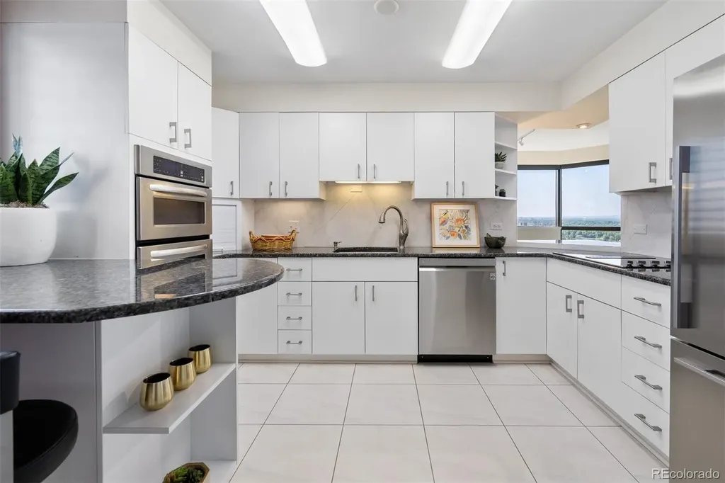1299 N Gilpin Street Denver CO 80218