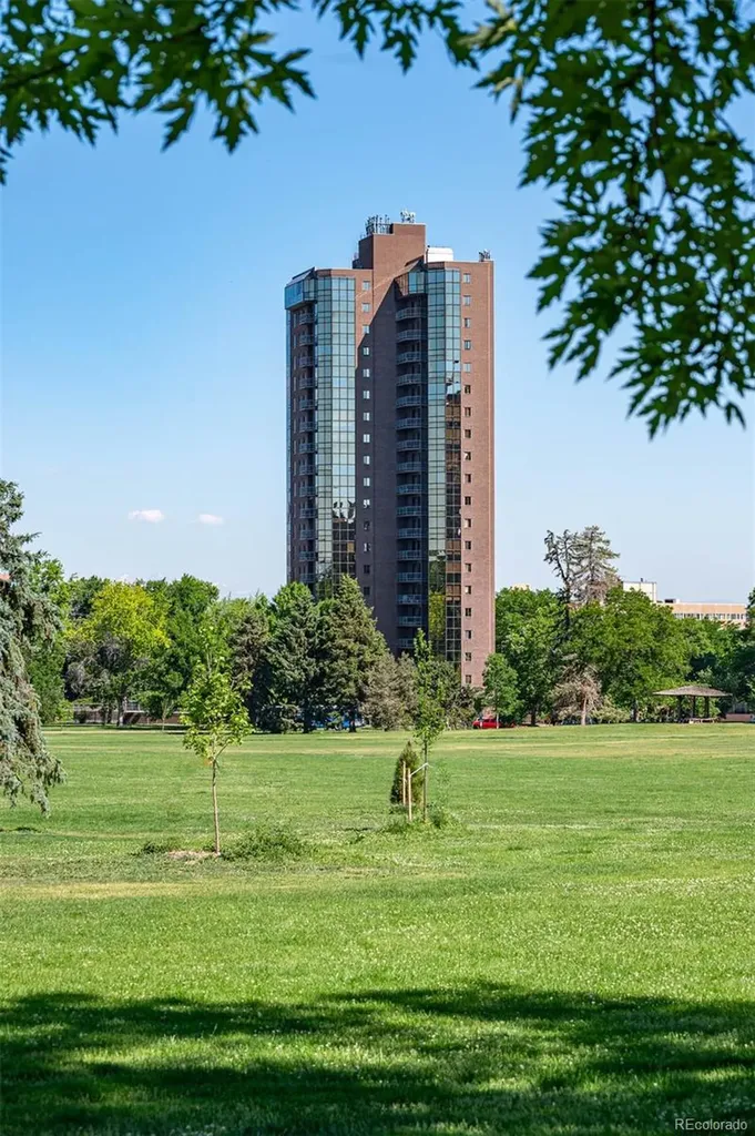 1299 N Gilpin Street Denver CO 80218