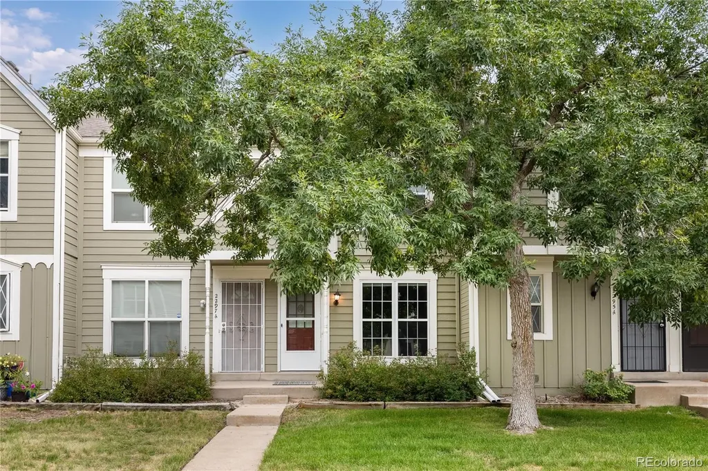 2297 S Jasper Way Aurora CO 80013