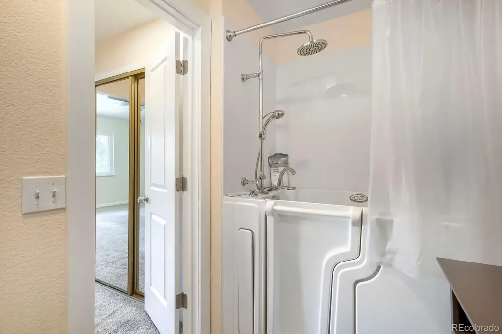 11410 E Bates Court Aurora CO 80014