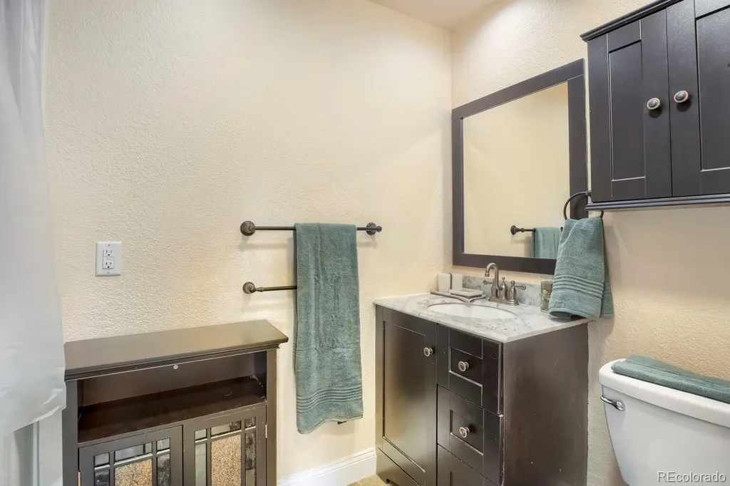 11410 E Bates Court Aurora CO 80014