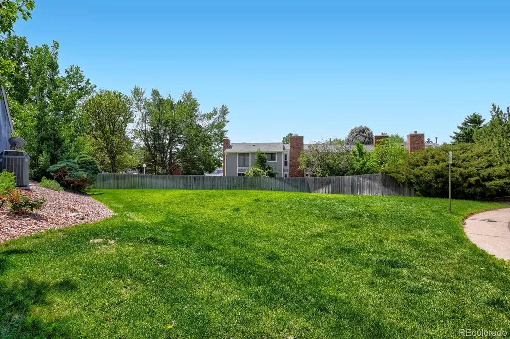 11410 E Bates Court Aurora CO 80014