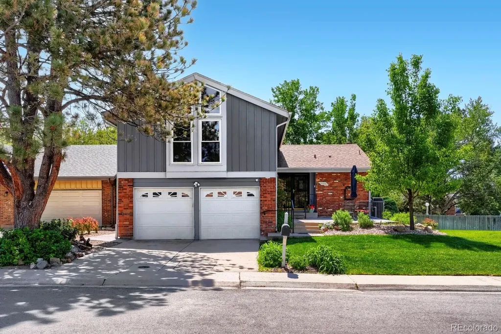 11410 E Bates Court Aurora CO 80014