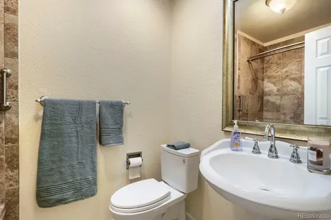 11410 E Bates Court Aurora CO 80014