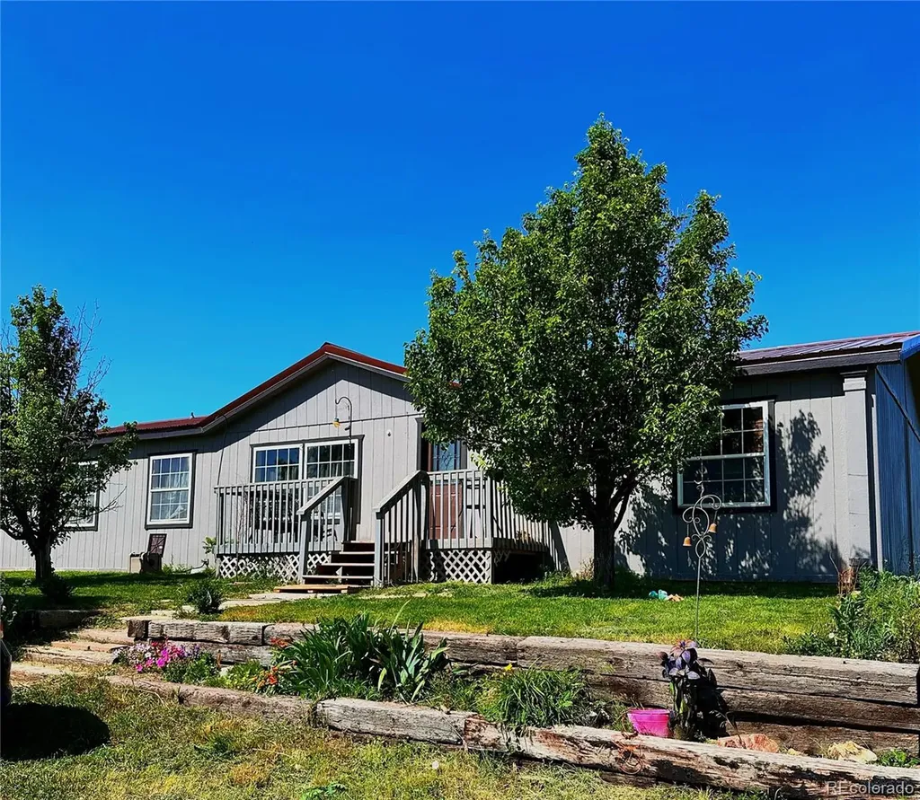 47904 Dartmouth Avenue Bennett CO 80102