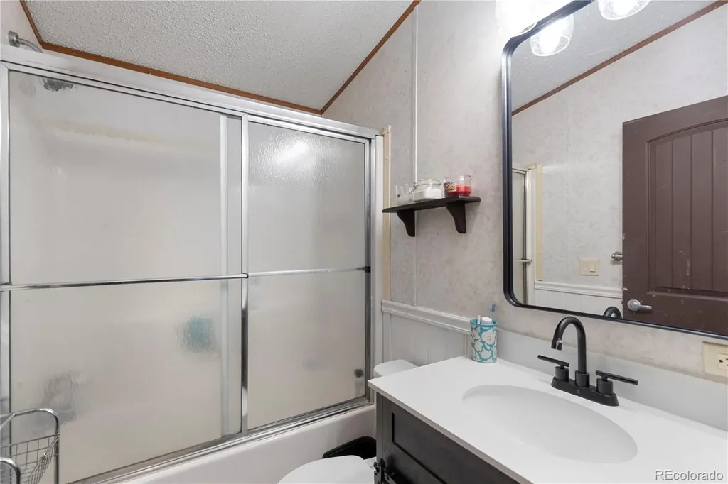 47904 Dartmouth Avenue Bennett CO 80102