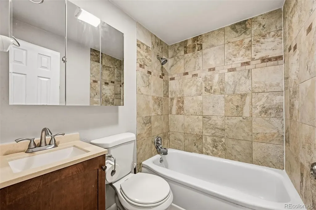 2425 Reed Street Lakewood CO 80214