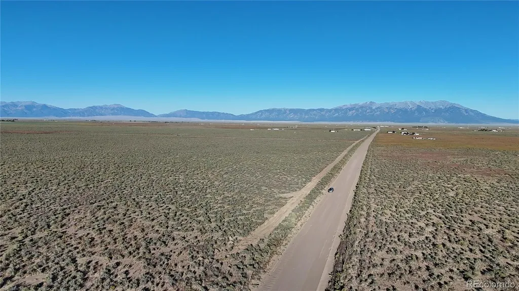 8287 N 2 Lane Mosca CO 81146
