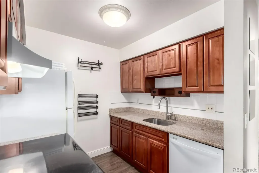 5995 W Hampden Avenue Denver CO 80227