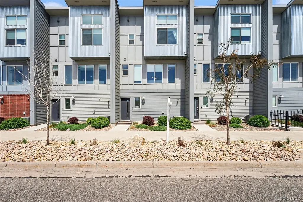 8711 E Hampden Avenue Denver CO 80231