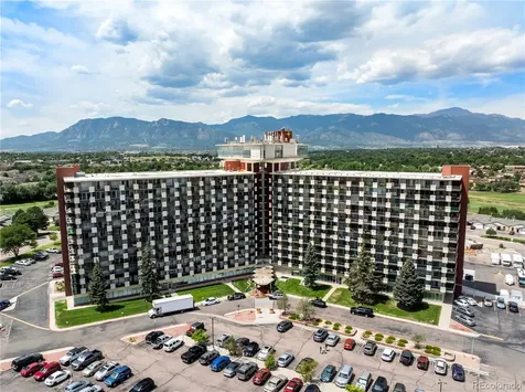 411 Lakewood Circle Colorado Springs CO 80910