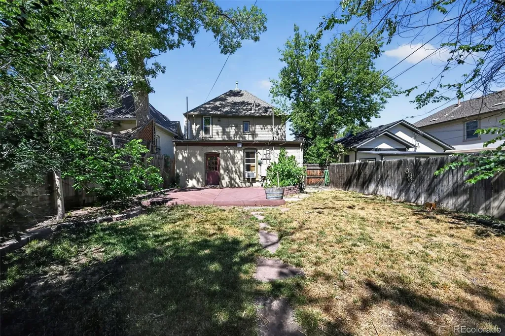 2134 N Lafayette Street Denver CO 80205