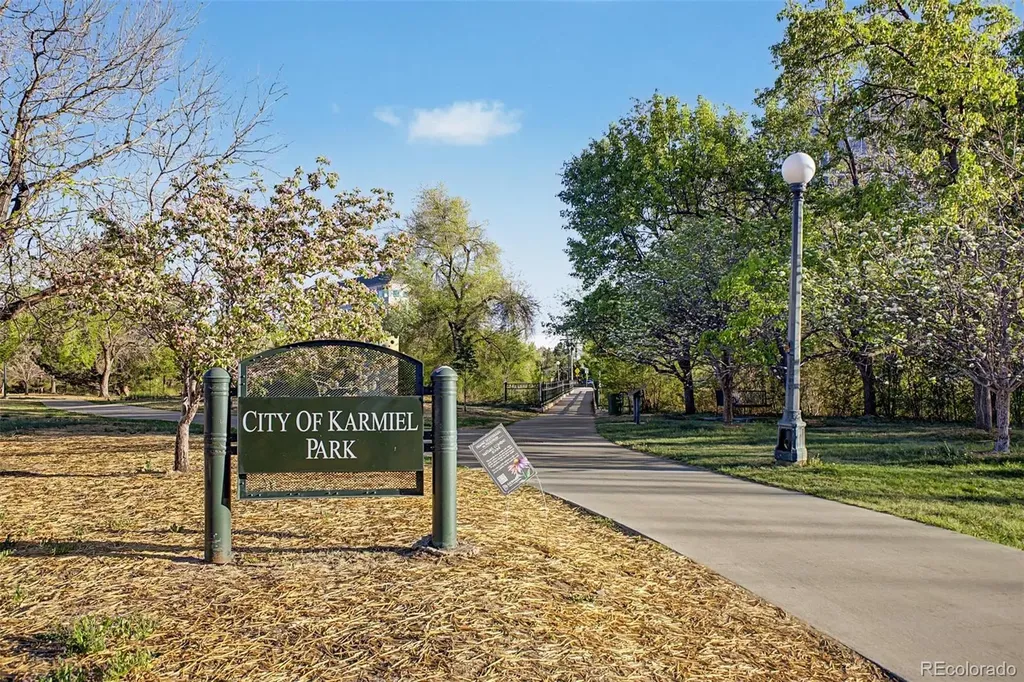 8 S Colorado Boulevard Denver CO 80246