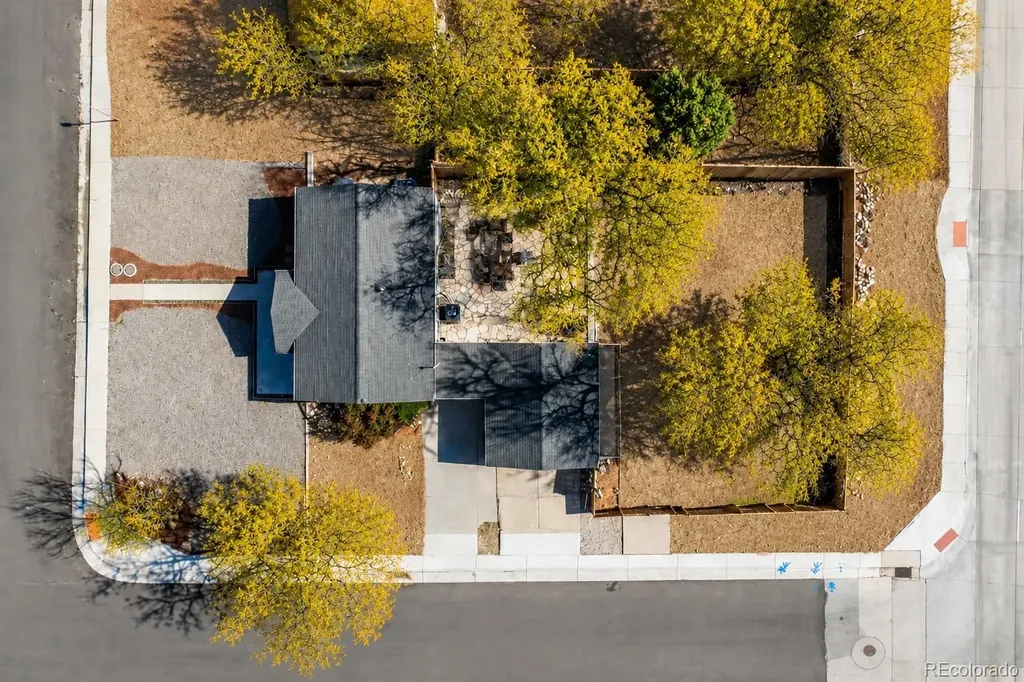 Denver CO, 1698 W Hoye Place