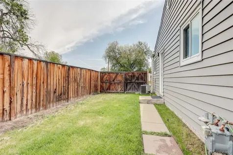 705 Newark Street Aurora CO 80010