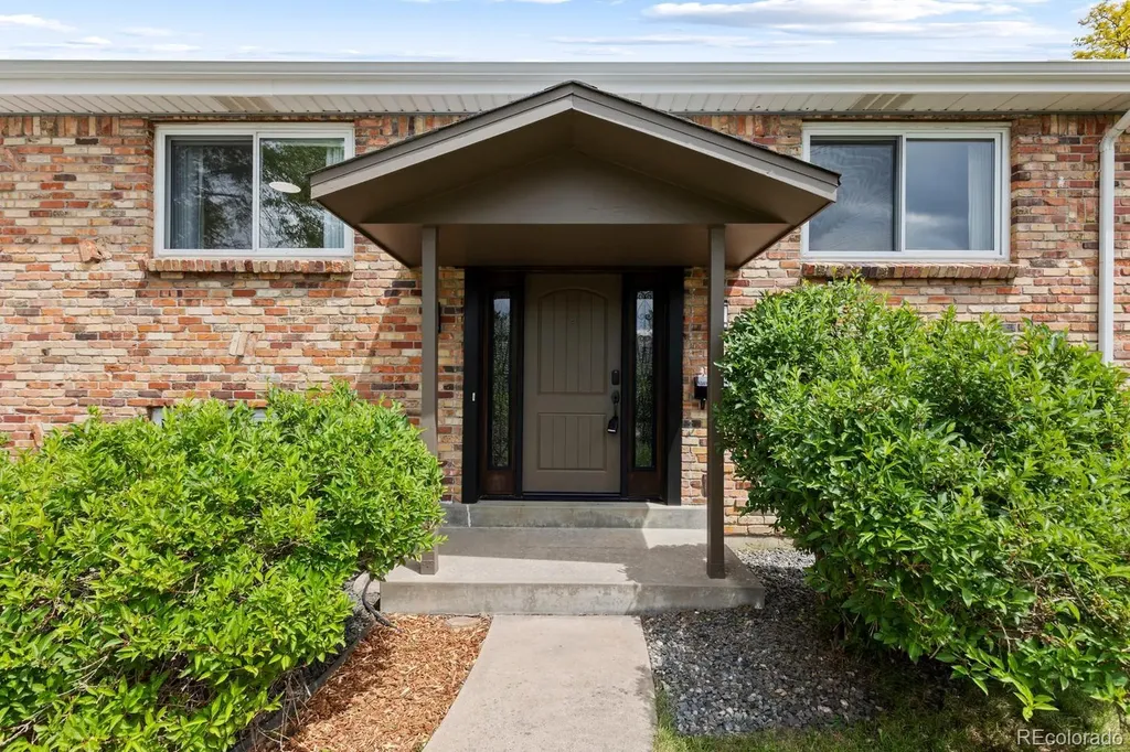 13484 W Virginia Drive Lakewood CO 80228