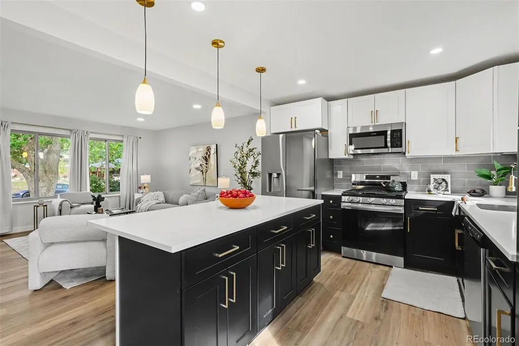 5628 Jellison Street Arvada CO 80002
