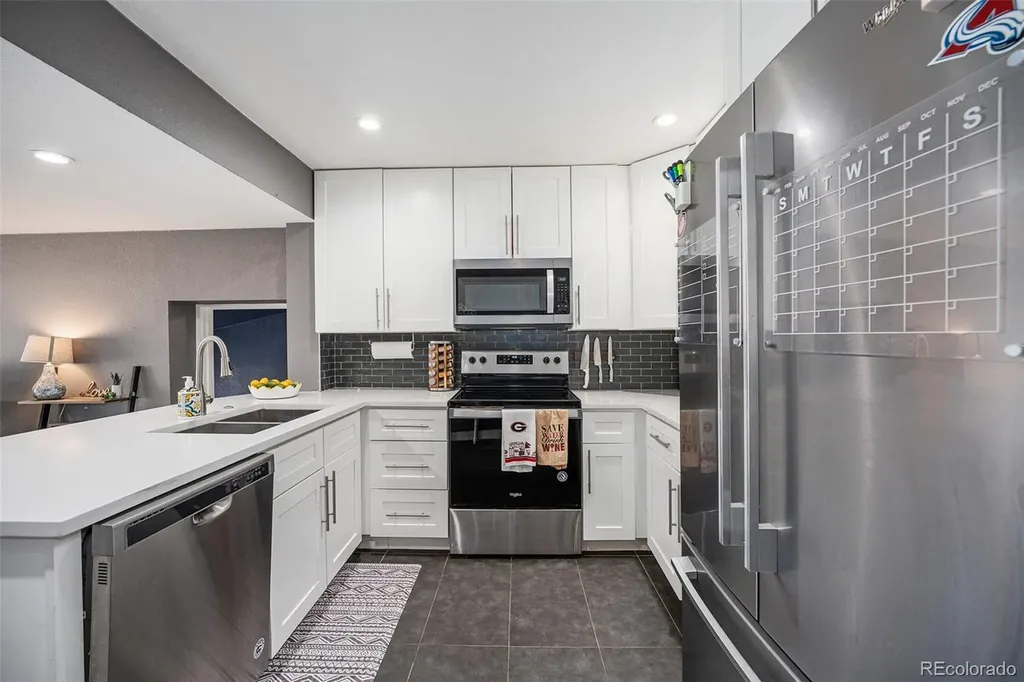 4827 Meade Street Denver CO 80221