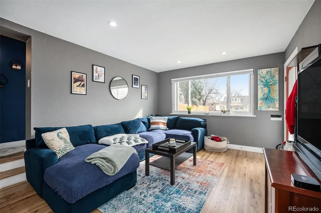 4827 Meade Street Denver CO 80221