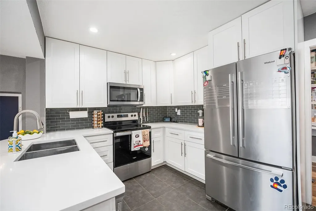 4827 Meade Street Denver CO 80221