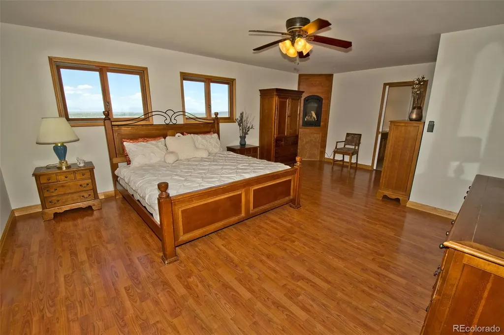 1135 County Road 13 Del Norte CO 81132