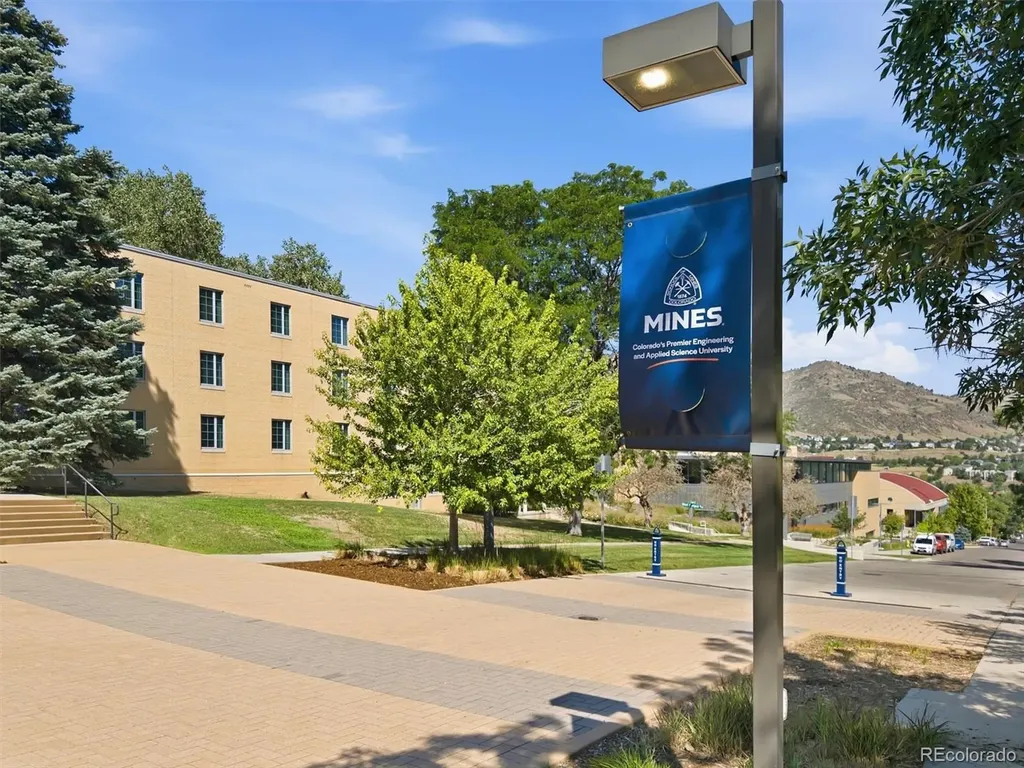 421 Anvil Way Golden CO 80401