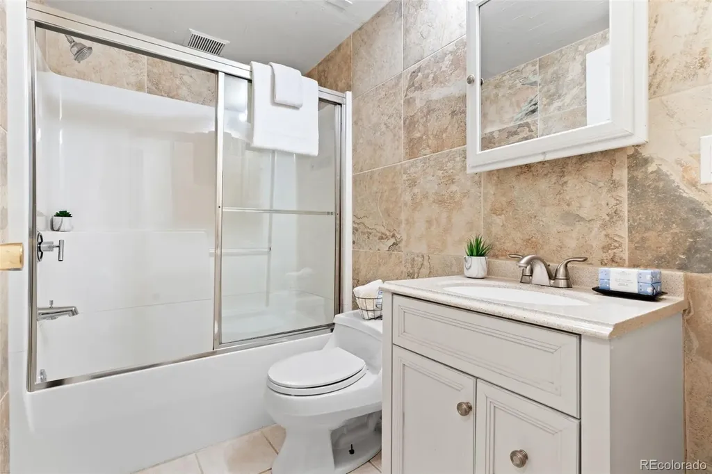 1542 Chambers Drive Boulder CO 80305