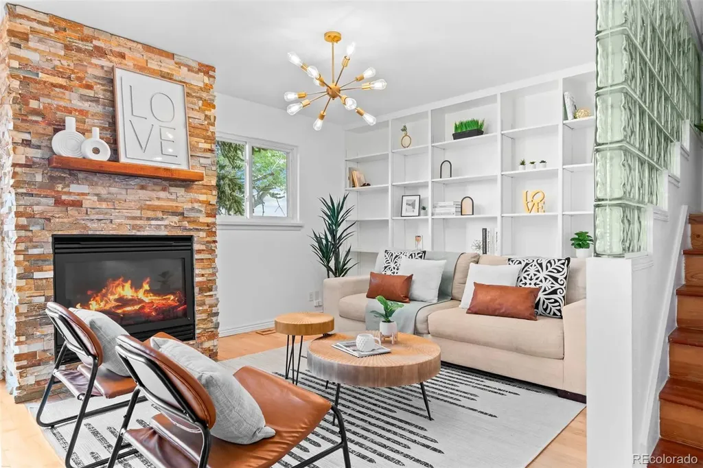 1542 Chambers Drive Boulder CO 80305